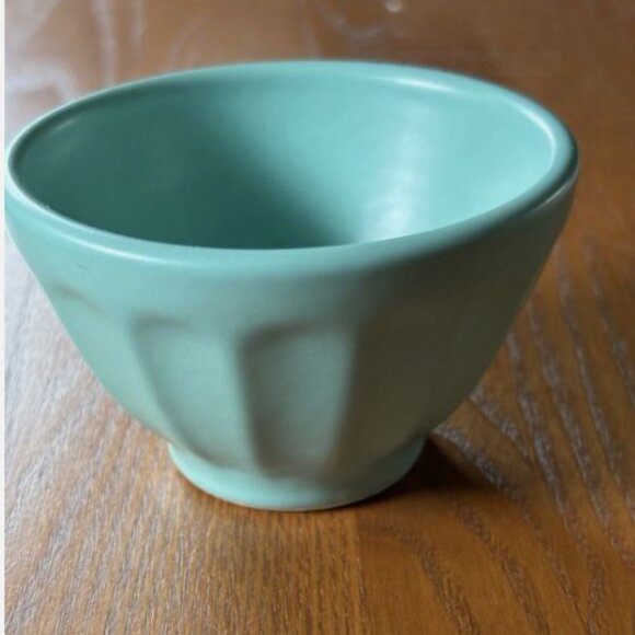 Anthropologie Biscuit 3 1/2" Mini Matte Latte Nut Bowl Seafoam - Picture 1 of 3
